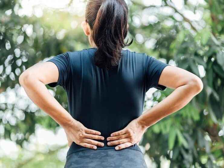 Choosing treatment for back pain. 